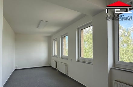 Pronájem kanceláře 380 m², Brno - Horní Heršpice