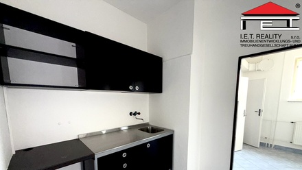 Pronájem obchodního prostoru 565 m², Brno - Horní Heršpice