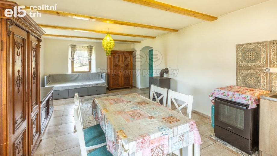 Prodej rodinného domu 200 m², Strašín