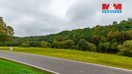 Prodej komerčního pozemku 1 054 m², Zlatá Koruna