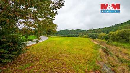 Prodej komerčního pozemku 1 054 m², Zlatá Koruna