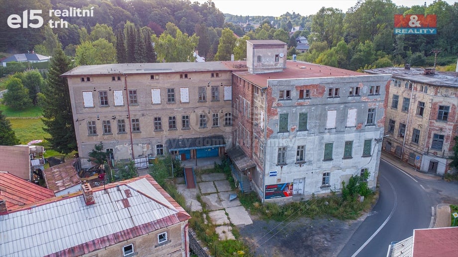 Pronájem výrobního prostoru 800 m², Krásná Lípa