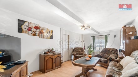 Prodej rodinného domu 270 m², Veselé