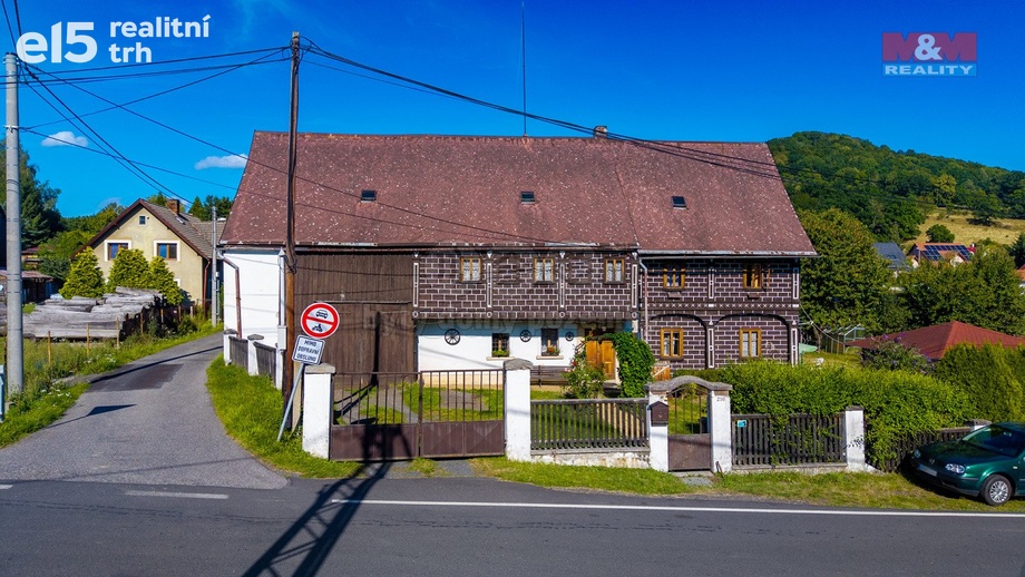 Prodej rodinného domu 270 m², Veselé