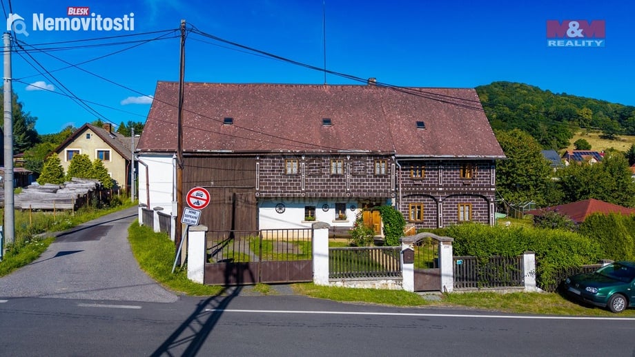 Prodej rodinného domu 270 m², Veselé