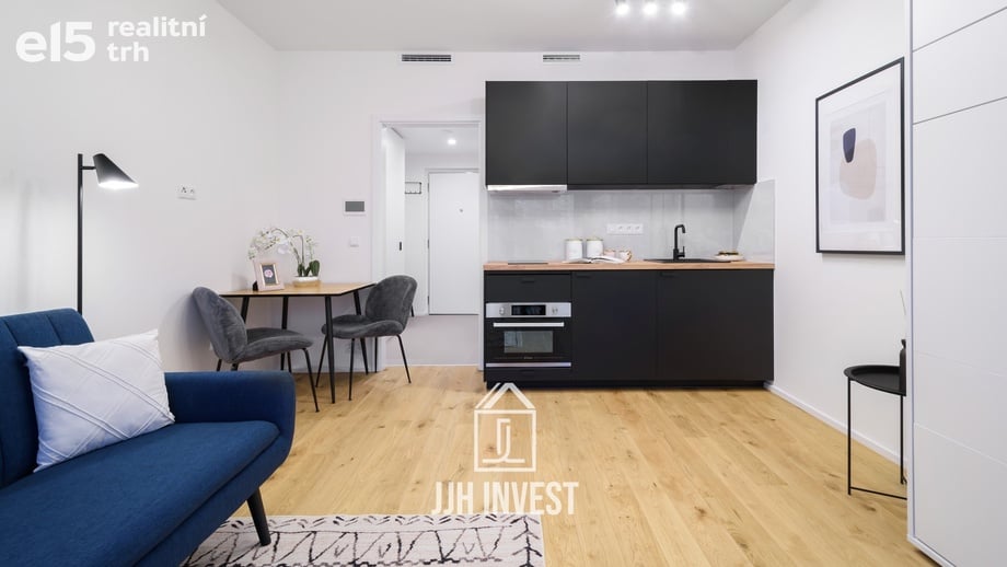 Pronájem bytu 1+kk 27 m², Praha - Strašnice