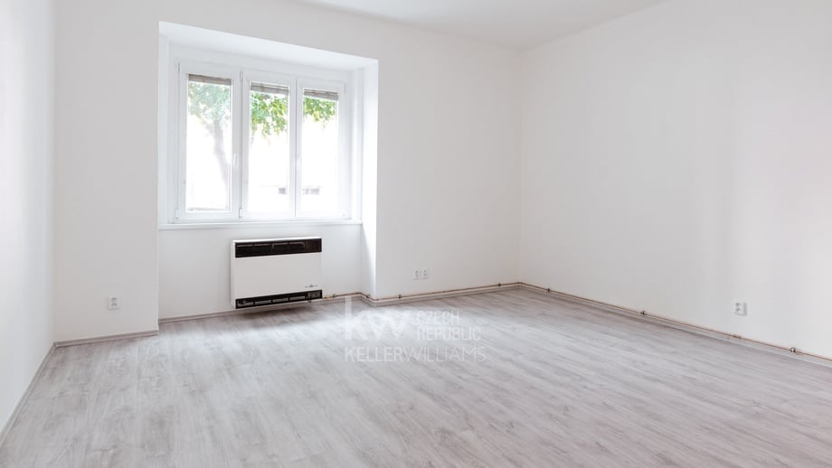 Pronájem bytu 1+kk 34 m², Praha - Vršovice