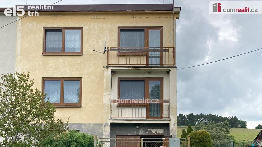 Prodej rodinného domu 692 m², Prostiboř