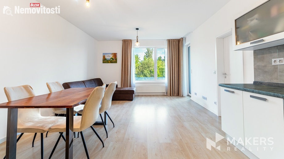 Prodej bytu 3+kk 98 m², Praha - Strašnice