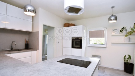 Prodej rodinného domu 73 m², Panenské Břežany