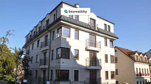 Prodej rodinného domu 1 336 m², Karlovy Vary - Drahovice