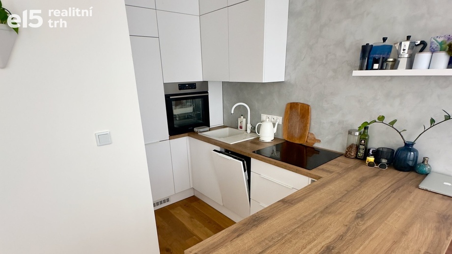 Pronájem bytu 2+kk 35 m², Praha - Vinohrady