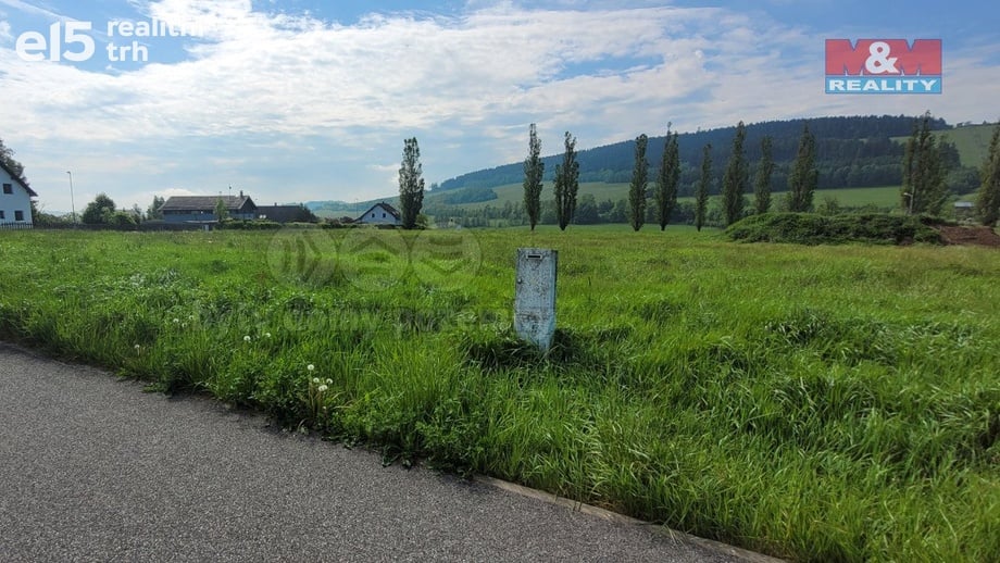 Prodej stavebního pozemku 1 502 m², Jeřmanice