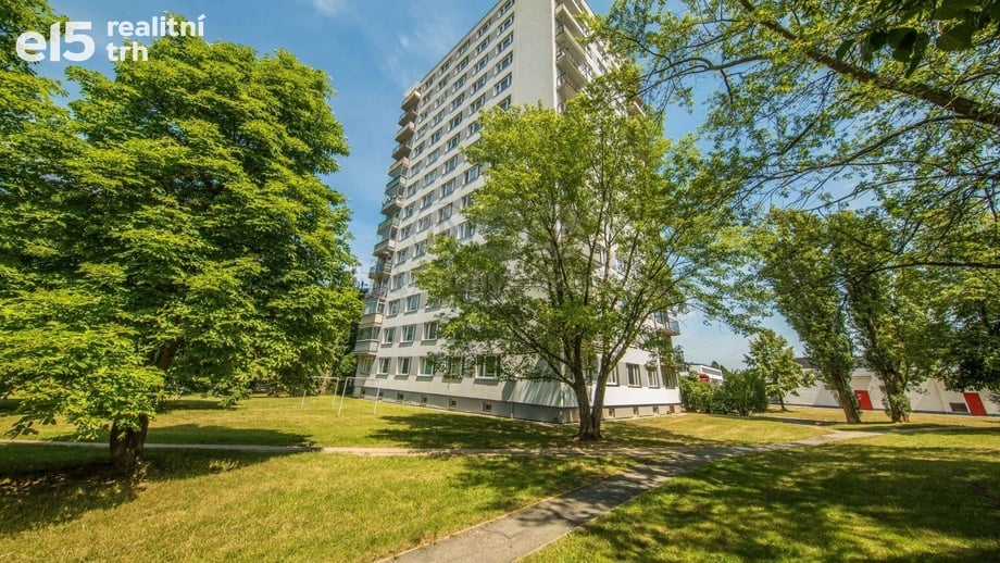 Pronájem bytu 1+kk 29 m², Praha 4