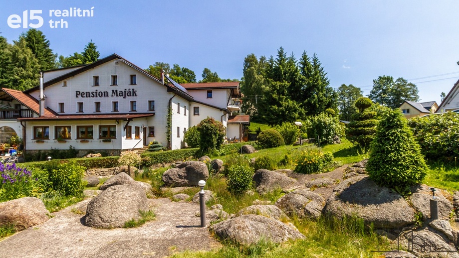 Prodej nemovitosti pro ubytování 975 m², Nová Ves nad Nisou