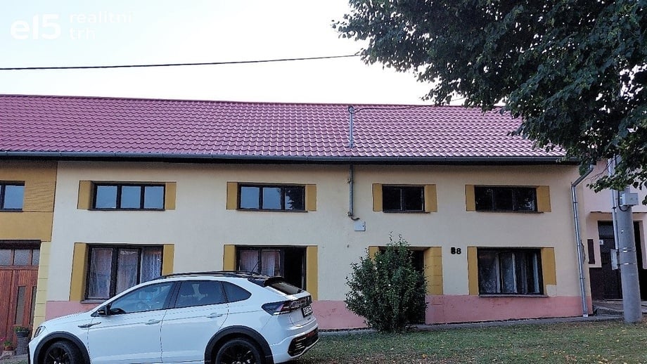 Prodej rodinného domu 127 m², Zborovice - Medlov