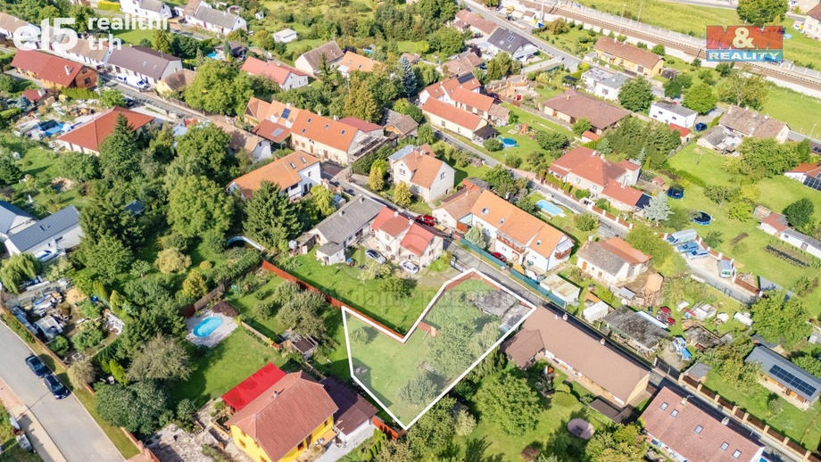 Prodej stavebního pozemku 650 m², Stašov