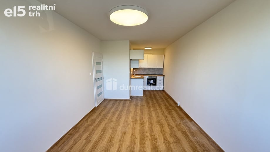 Pronájem bytu 2+kk 48 m², Praha 11