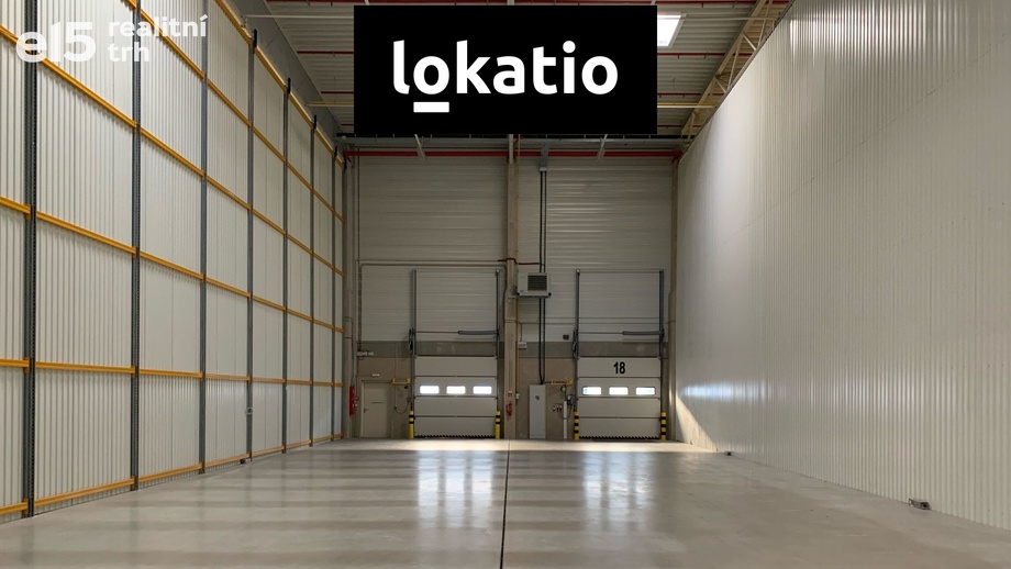 Pronájem skladu 550 m², Chrášťany