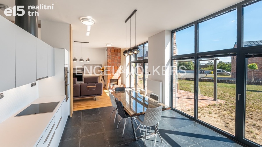 Pronájem rodinného domu 160 m², Jíloviště