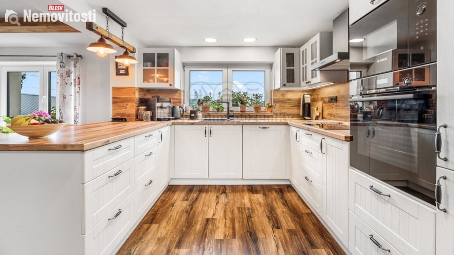 Prodej rodinného domu 231 m², Děčín