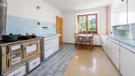 Prodej rodinného domu 344 m², Mnich