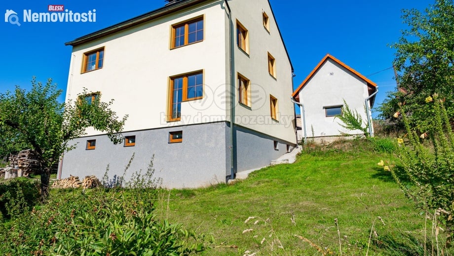 Prodej rodinného domu 344 m², Mnich