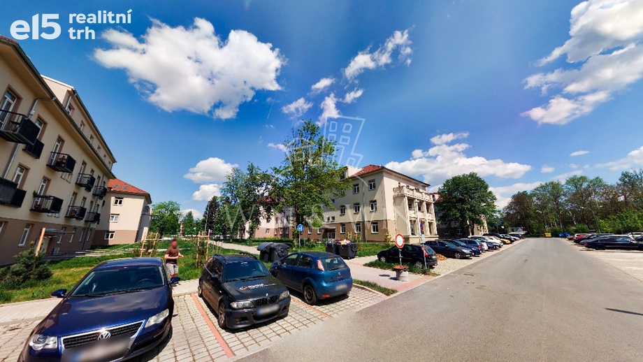 Pronájem bytu 2+kk 54 m², Milovice - Mladá