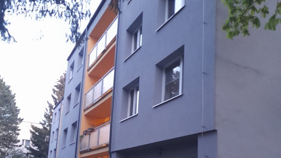 Pronájem garáže 15 m², Černošice