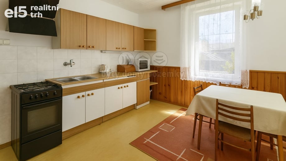 Pronájem bytu 1+1 50 m², Karlovy Vary