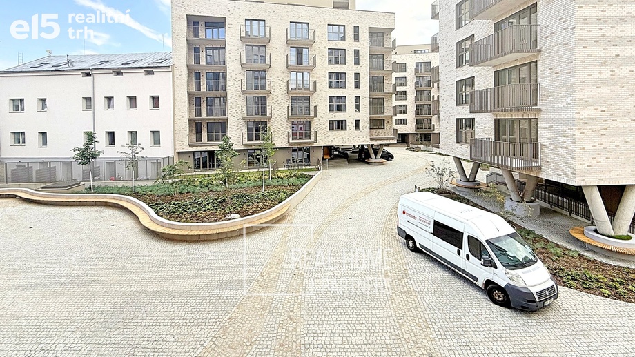 Pronájem bytu 1+kk 42 m², Brno