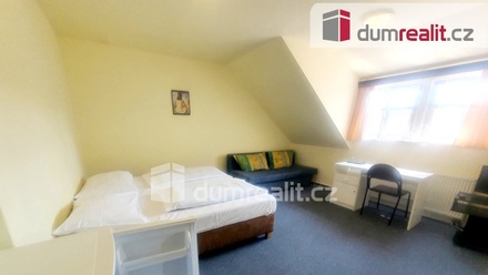 Pronájem atypického bytu 18 m², Brandýs nad Labem-Stará Boleslav