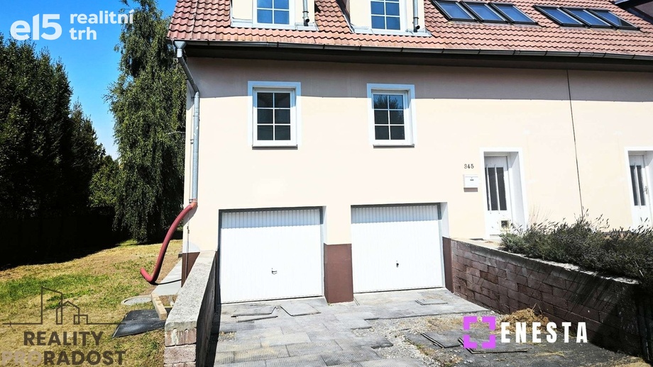 Prodej rodinného domu 270 m², Velké Přílepy