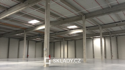 Pronájem skladu 3 500 m², Velká Bíteš - Košíkov