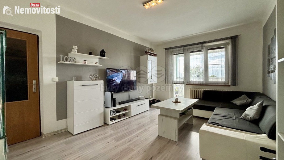 Prodej bytu 2+1 60 m², Karviná