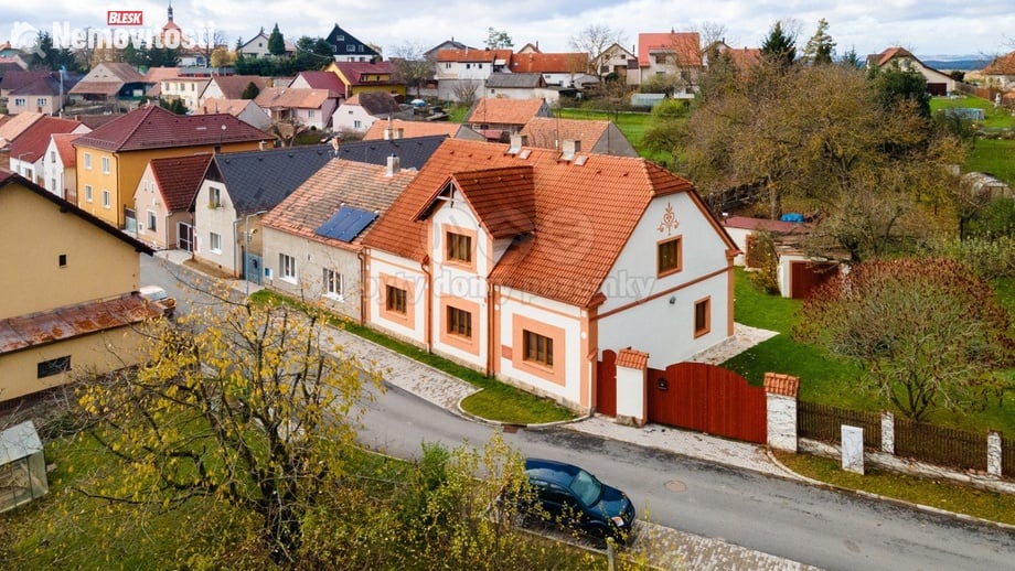 Prodej rodinného domu 250 m², Chlumčany