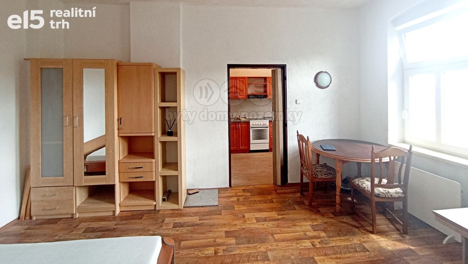 Pronájem bytu 1+1 37 m², Karlovy Vary
