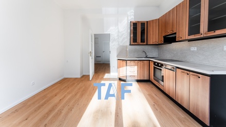 Prodej bytu 2+kk 64 m², Praha - Braník