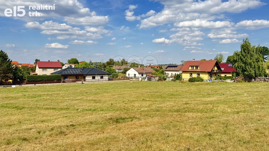 Prodej stavebního pozemku 1 810 m², Višňová