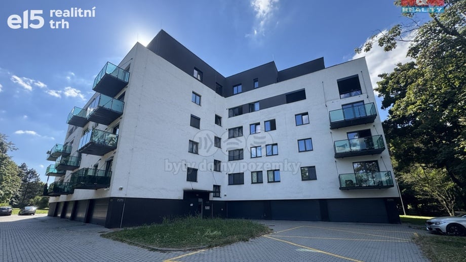 Pronájem bytu 1+kk 49 m², Ostrava - Poruba
