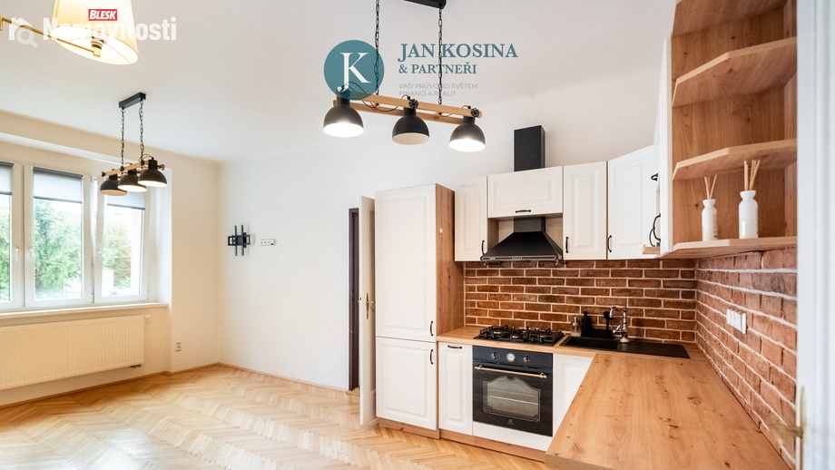 Prodej bytu 2+kk 47 m², Praha - Libeň