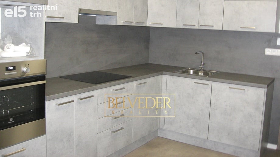 Pronájem bytu 2+kk 45 m², Teplice - Trnovany