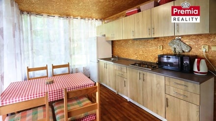 Prodej chaty 70 m², Štítary