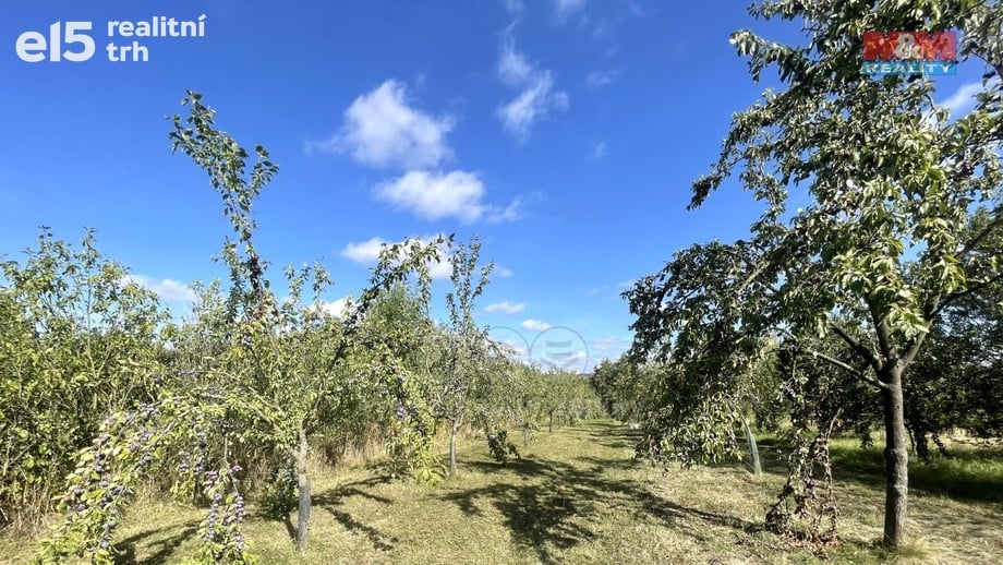 Prodej pole 869 m², Kunovice