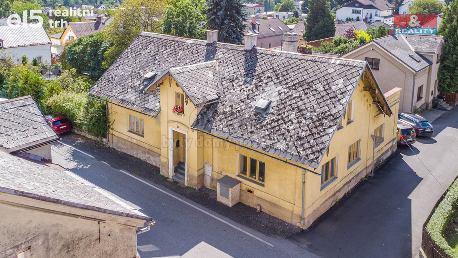 Prodej rodinného domu 240 m², Nový Bor