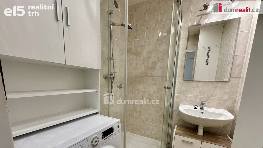 Pronájem bytu 2+1 54 m², Zlín