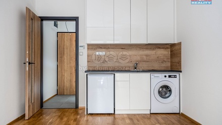 Prodej bytu 1+kk 21 m², Praha