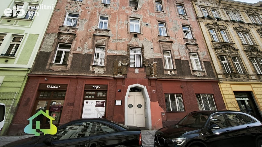 Prodej skladu 6 m², Praha - Nusle