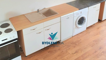 Prodej bytu 3+1 68 m², Krupka - Maršov