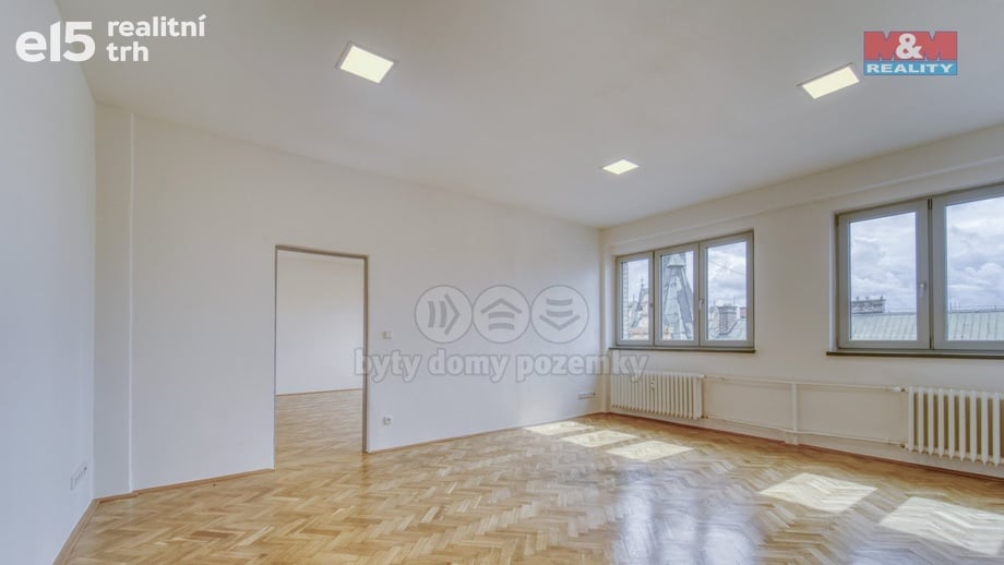 Pronájem kanceláře 86 m², Plzeň 3